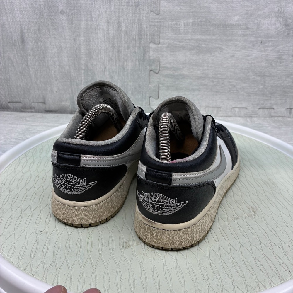 Jordan 1 Low Kids Size 6Y Black Grey White Shadow Leather Sneakers 553560-039 - Picture 4 of 6